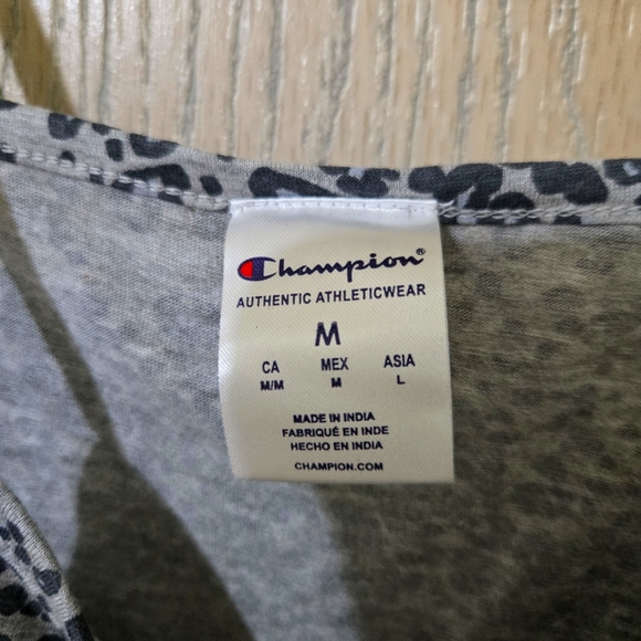 Champion Cami and Shorts Set.NWT - Picture 6 of 6